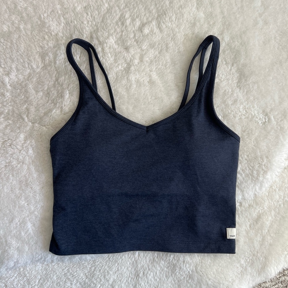 Vuori Halo Crop Performance Top Midnight Heather Navy Small S